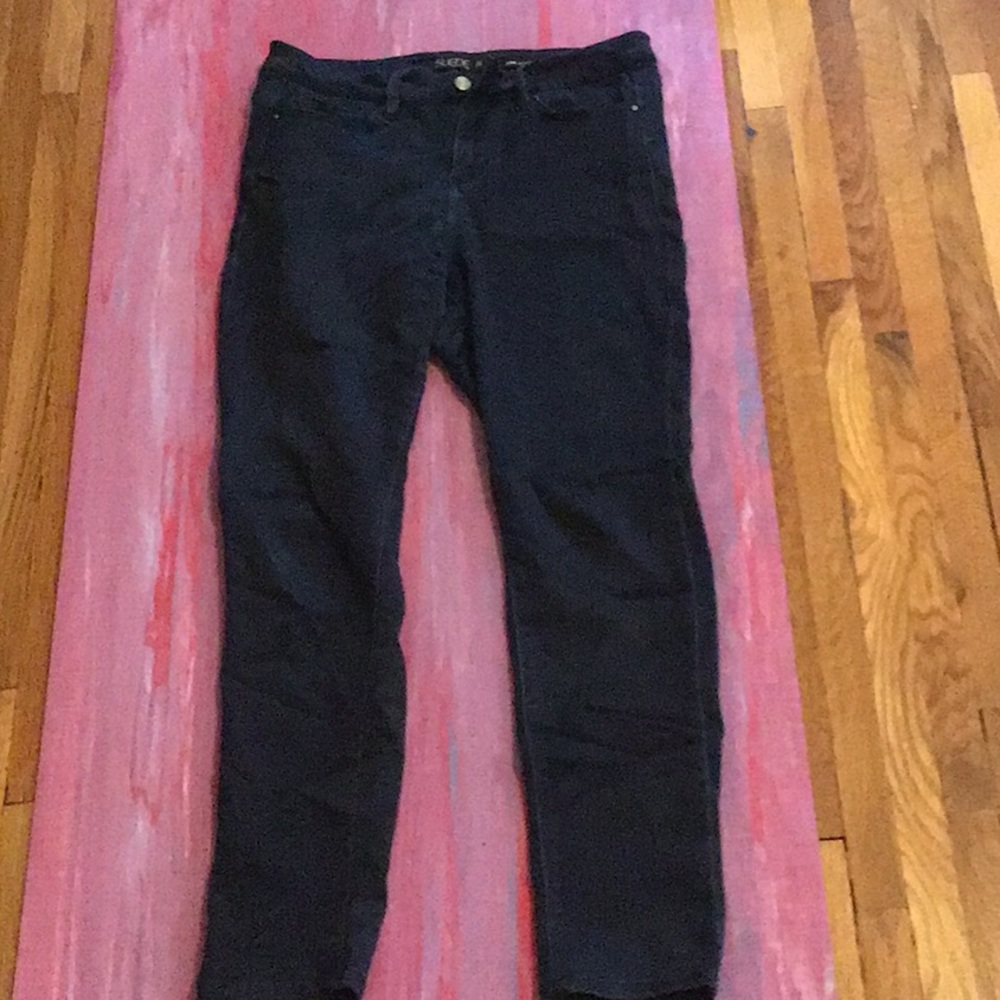 Soft high rise skinny jeans